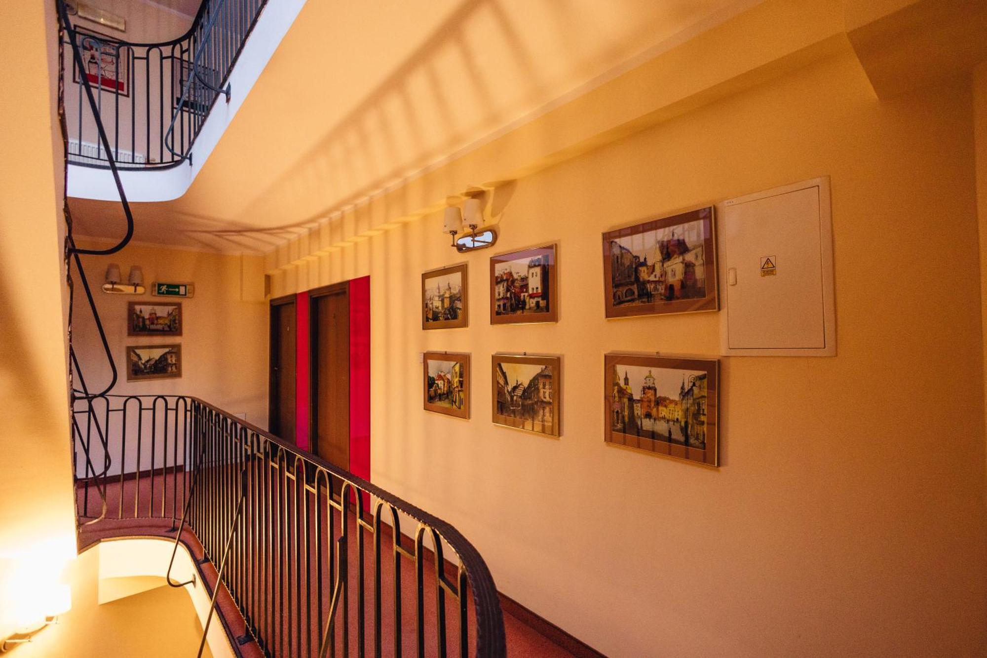 Na Rogatce Aparthotel Lublin Exterior foto