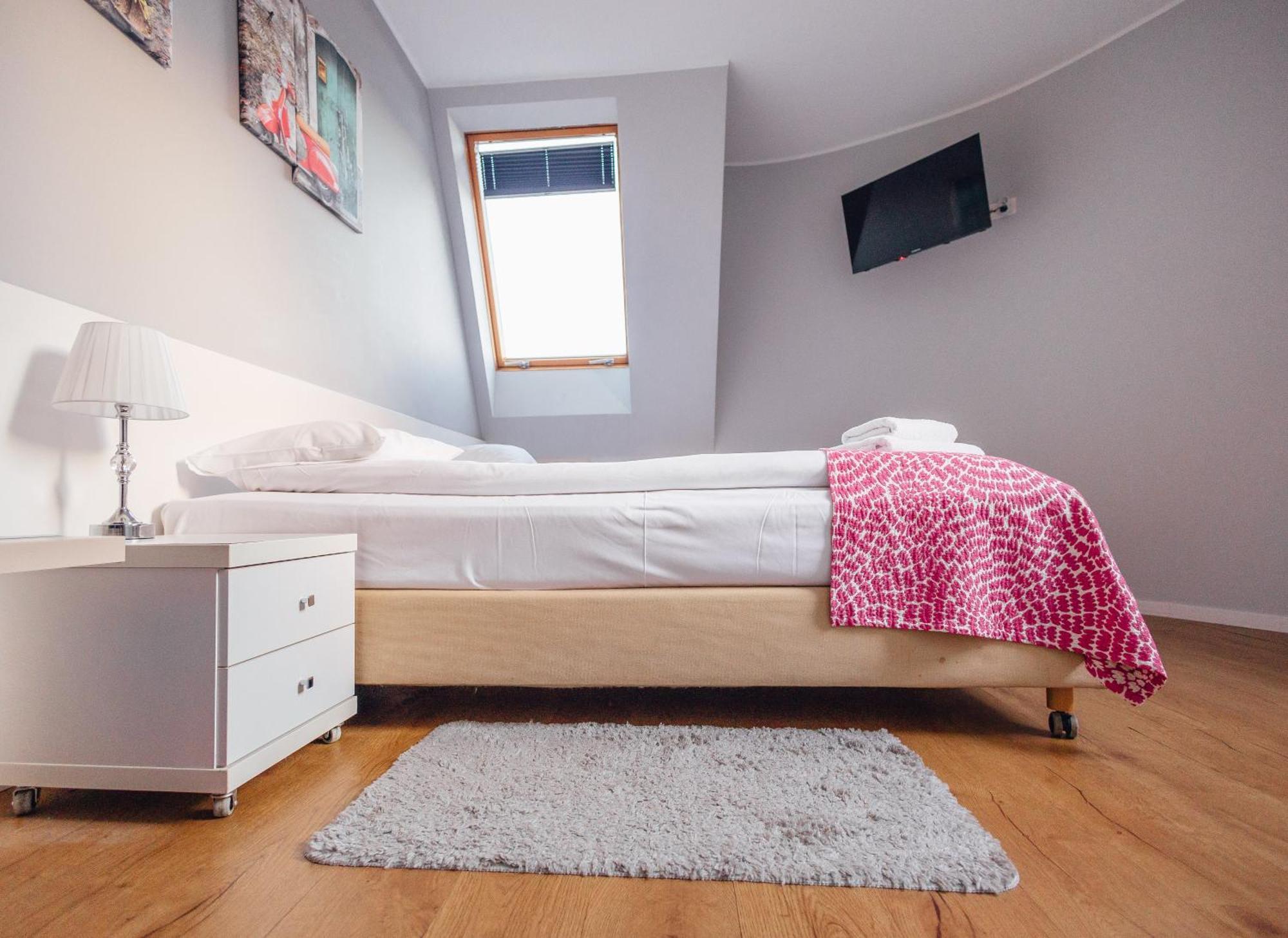 Na Rogatce Aparthotel Lublin Exterior foto